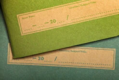 Field Notes Notebooks - Kraft Plus Amber 12 Field Notes Notebooks - Kraft Plus Amber -Office Supplies Sale FieldNotes KraftPlus Detail stock 1