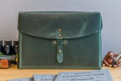 Galen Leather Writer's Medic Bag - Crazy Horse Forest Green -Office Supplies Sale GL MedicBag Green stock 3