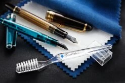 Goulet Feed Brush -Office Supplies Sale Goulet Feed Brush 1