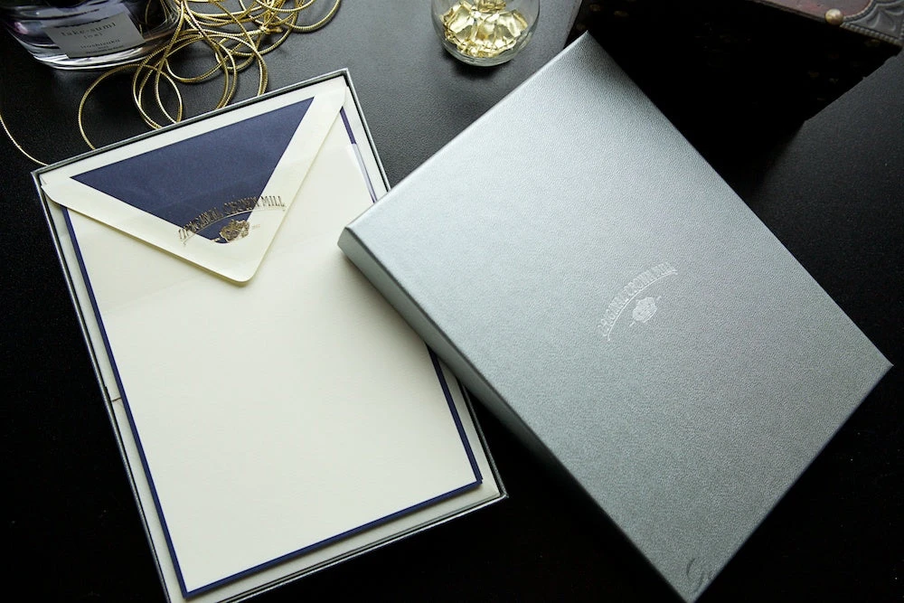 Original Crown Mill Bicolor A5 Correspondence Set - Cream/Green 5 Original Crown Mill Bicolor A5 Correspondence Set - Cream/Green - Image 3