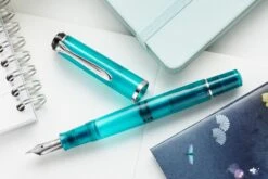 Pelikan M205 Fountain Pen - Apatite (Special Edition) -Office Supplies Sale Pelikan M205 Apatite 4