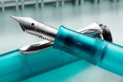 Pelikan M205 Fountain Pen - Apatite (Special Edition) -Office Supplies Sale Pelikan M205 Apatite 5