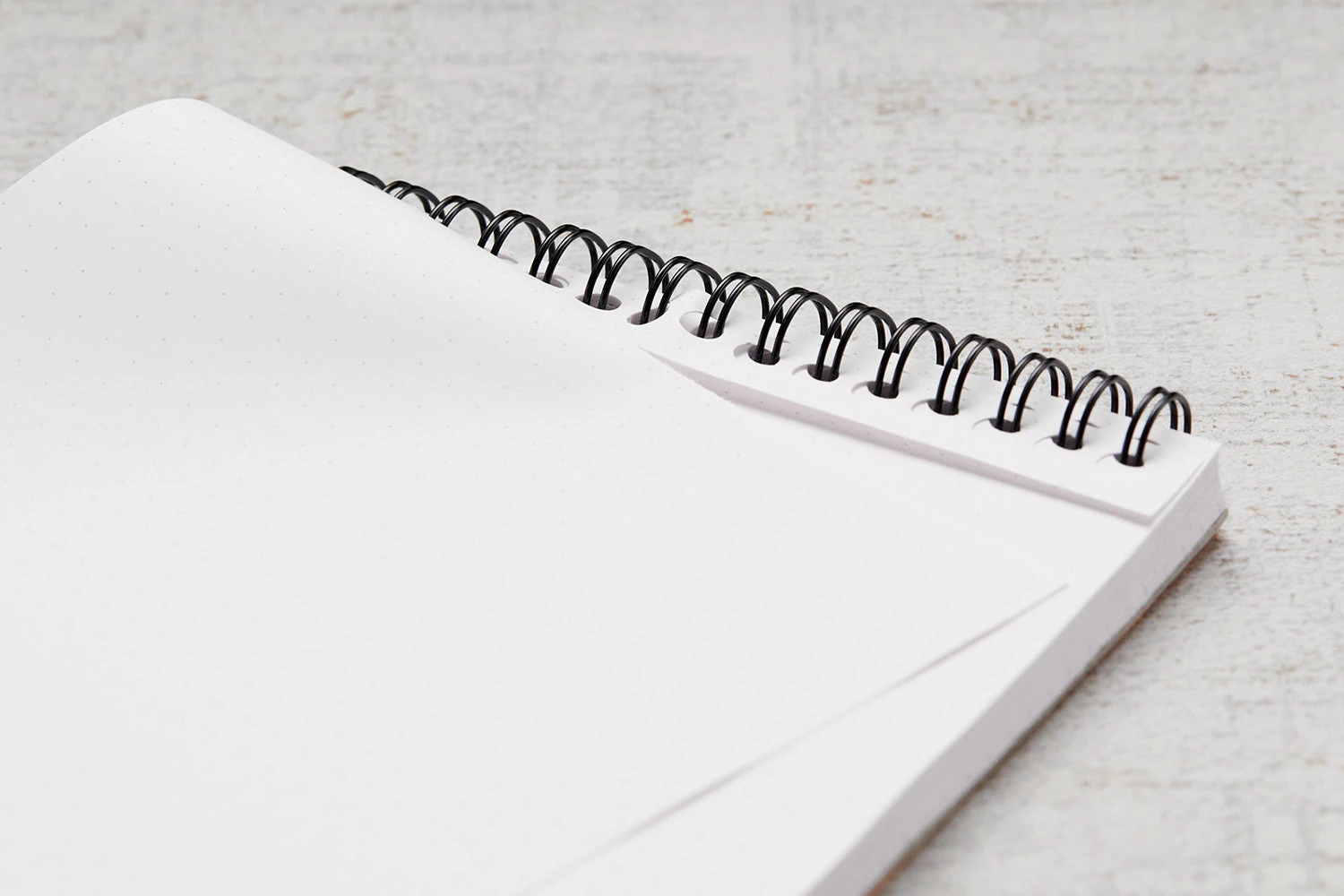 Rhodia No. 16 Top Wirebound A5 Notepad - Orange, Dot Grid 8 Rhodia No. 16 Top Wirebound A5 Notepad - Orange, Dot Grid - Image 6