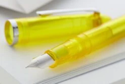 Sailor Compass 1911 Fountain Pen - Transparent Yellow -Office Supplies Sale Sailor 1911 Compass YellowDemo 4